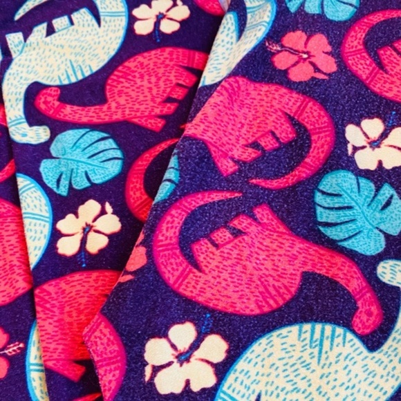 LuLaRoe Dinosaur 🦕 leggings - Picture 3 of 6